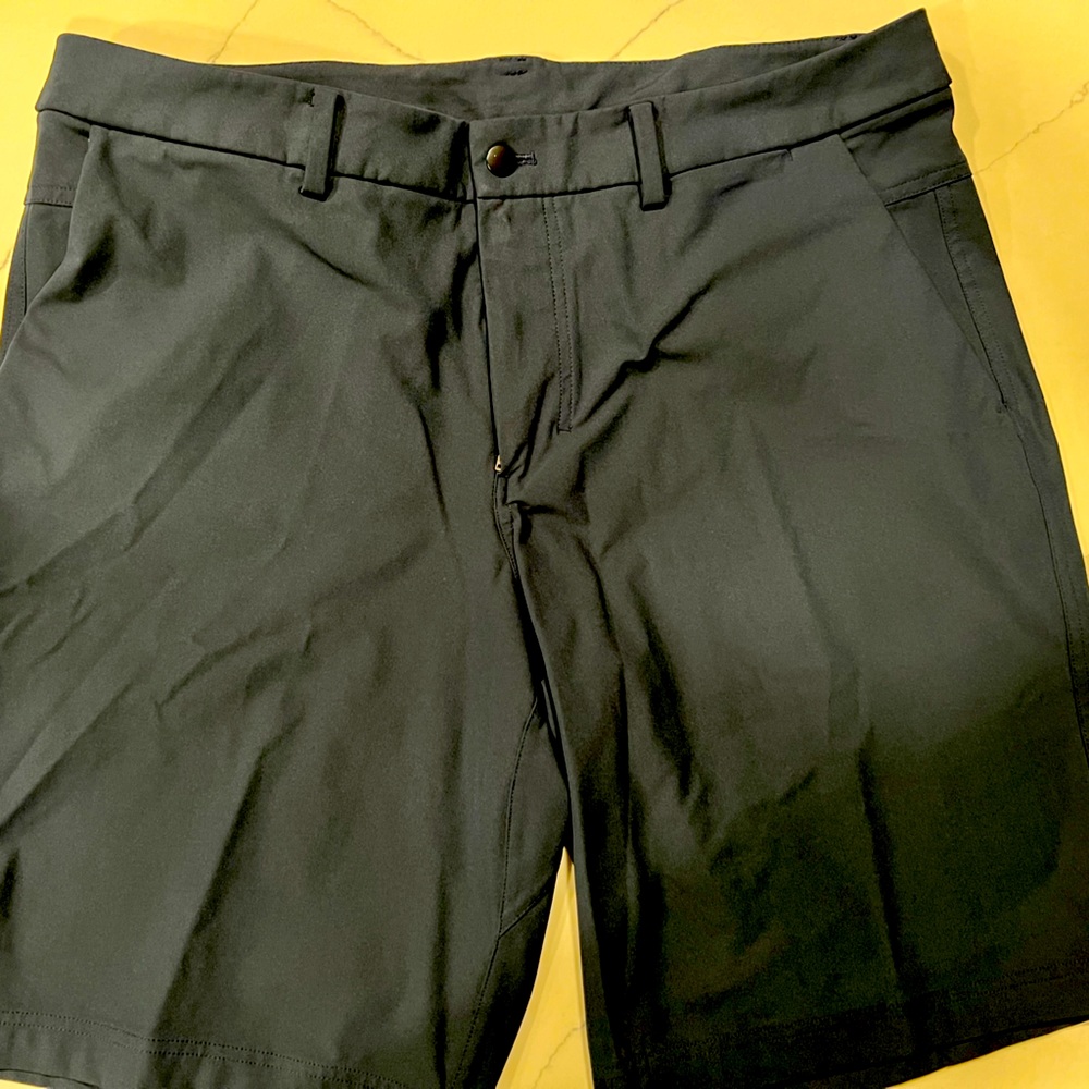 Lululemon walking shorts